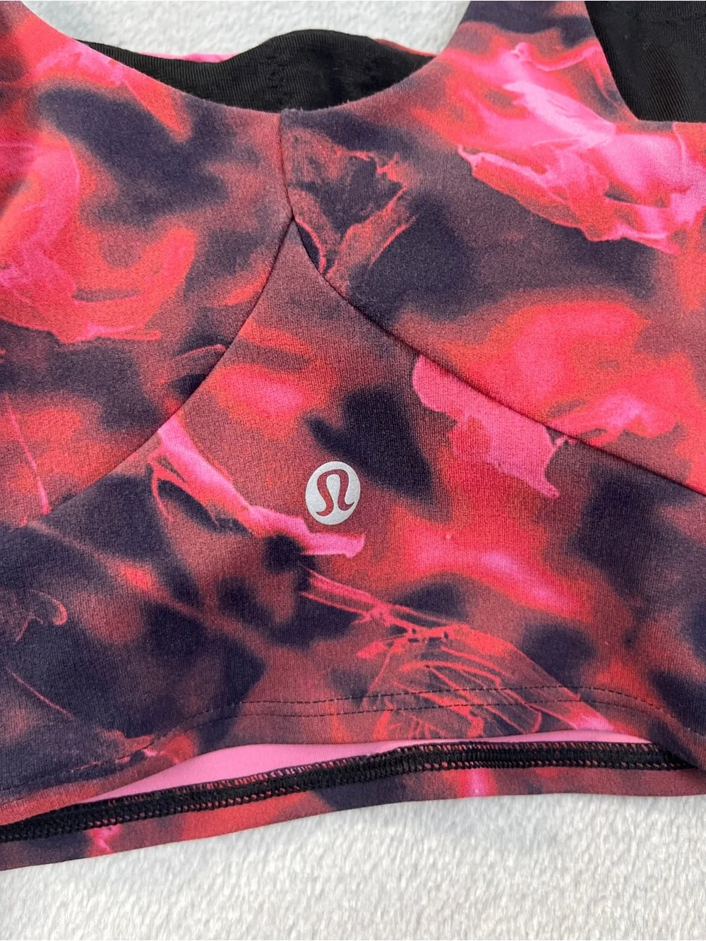 NWT Lululemon Nulu Front-Darting Yoga Bra Size 4 Pink Black Longline Soft